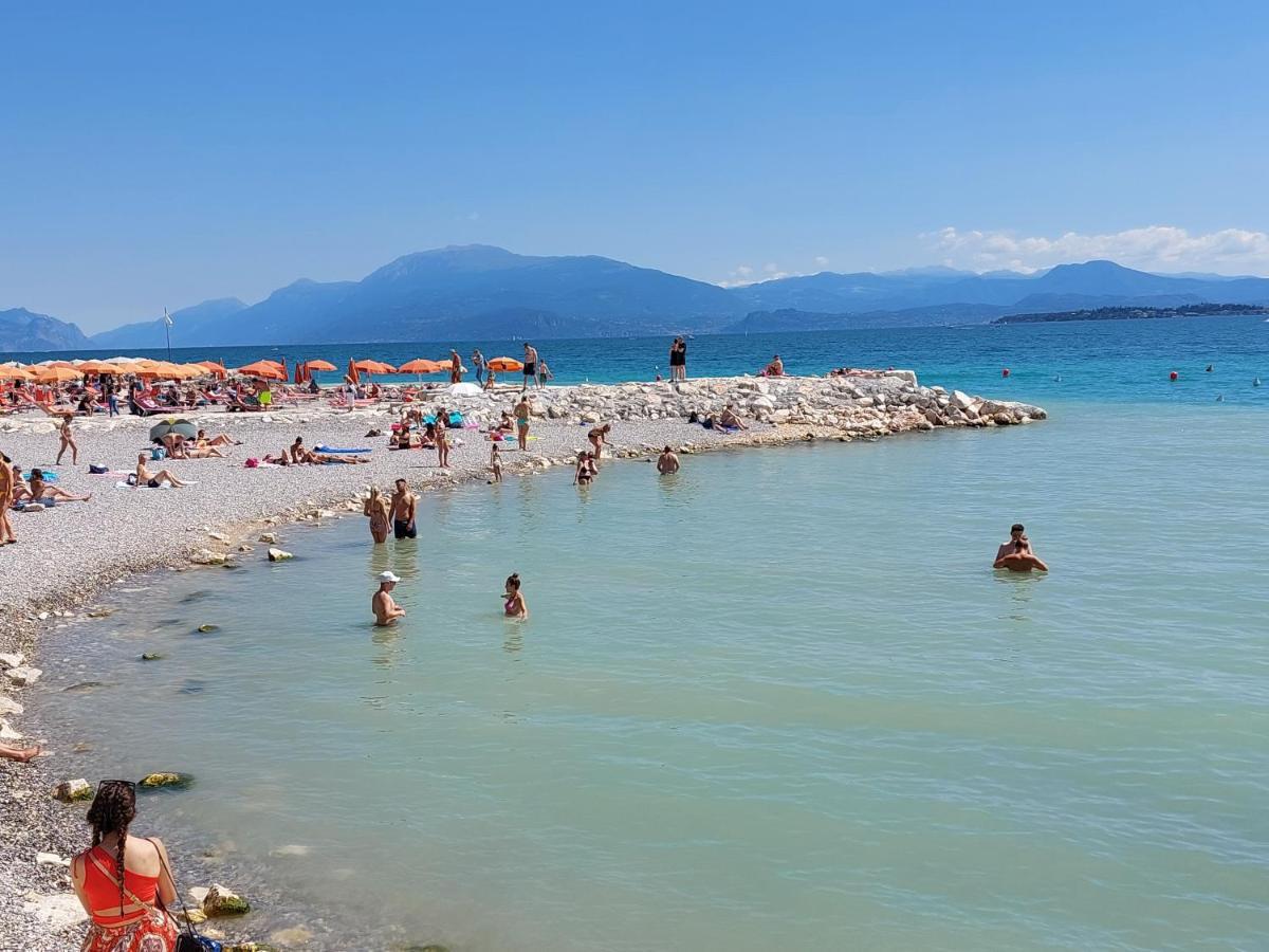 Appartamento Oasi Verde Lago Desenzano del Garda Exterior photo